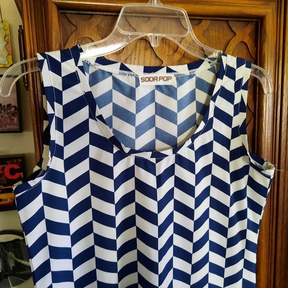 3/$15 Soda Pop Herringbone Printed Tank Blouse - Navy, Size XS - Picture 3 of 15